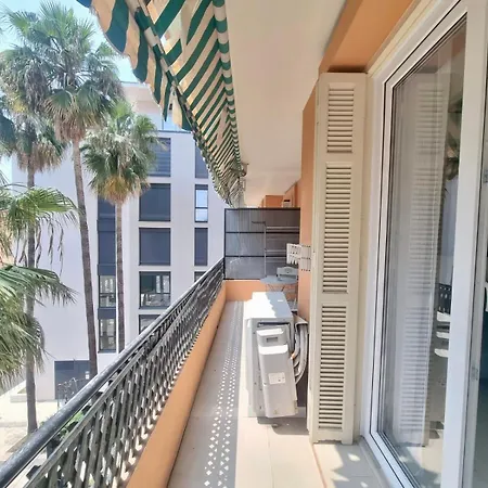 Palais Du Soleil Monaco Terrasse & Parking