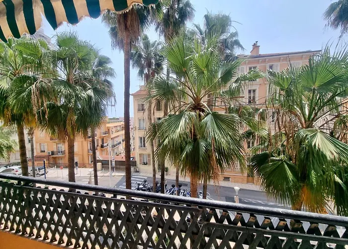 Palais Du Soleil Monaco Terrasse & Parking 보솔레이